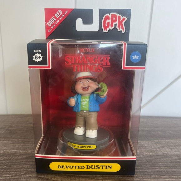 Topps Other - Stranger Things and Garbage Pail Kids collab Devoted Dustin